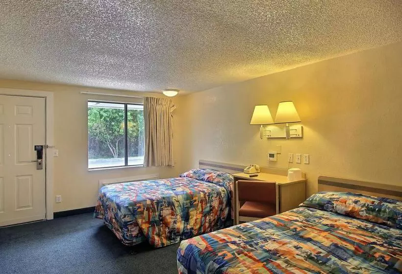 Motel 6 Palm Bay