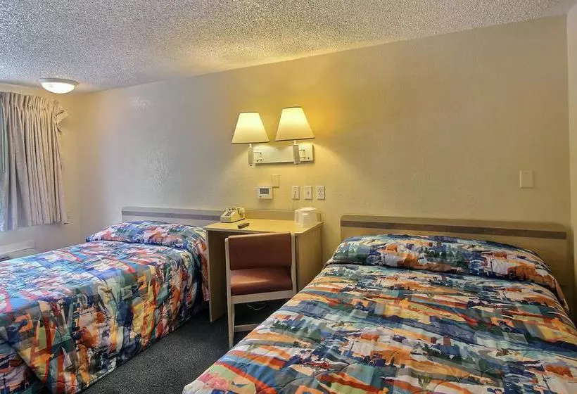 Motel 6 Palm Bay