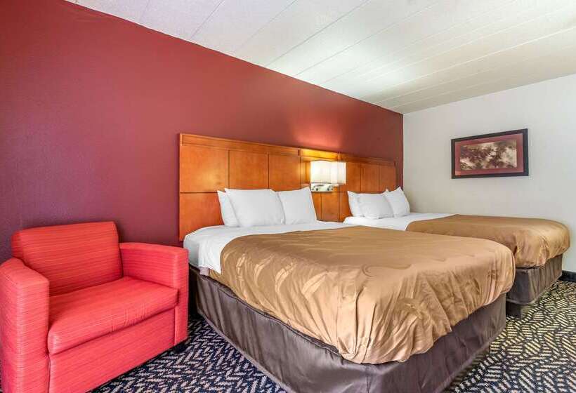 فندق على الطريق Quality Inn Falconer  Jamestown