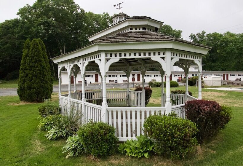 Oakdell Motel Waterford Ct