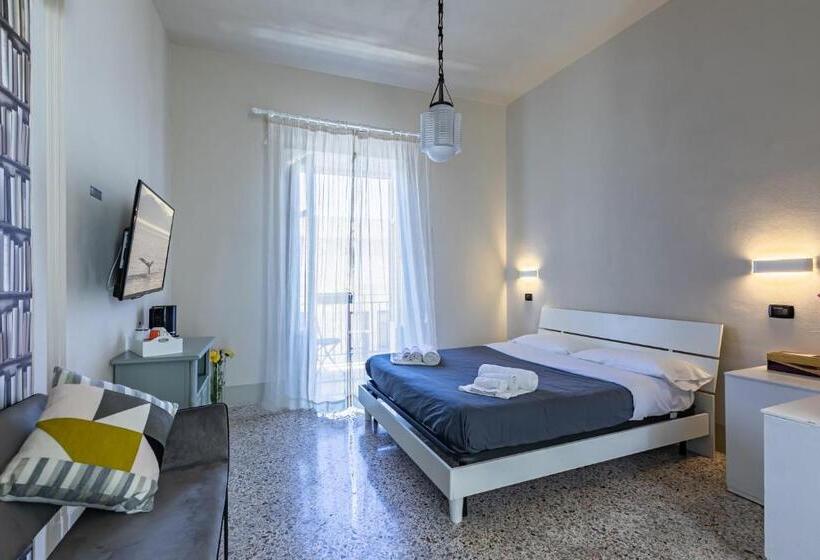 酒店 Palazzo Cavarretta Pinella S Rooms And Apartment