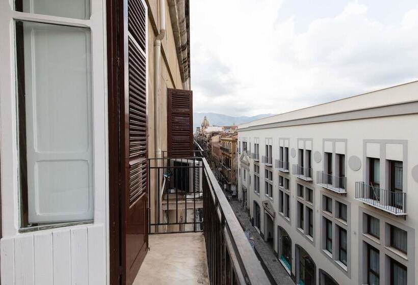 酒店 Palazzo Cavarretta Pinella S Rooms And Apartment