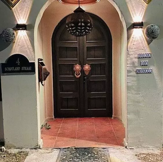 House Of Mosaic Boutique Hotel Aruba