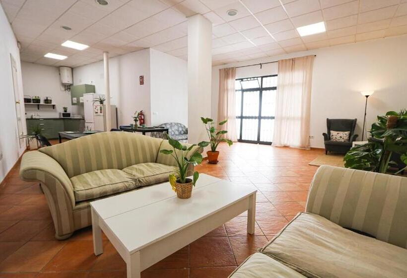 پانسیون Sweet Sevilla Hostel