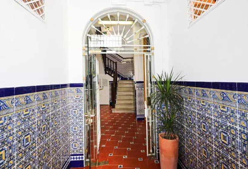 پانسیون Sweet Sevilla Hostel