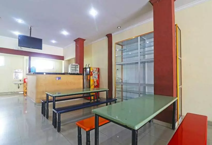 ペンション Guest House Taman Sari Syariah