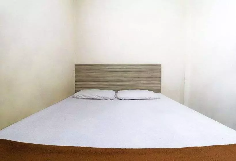 ペンション Guest House Taman Sari Syariah