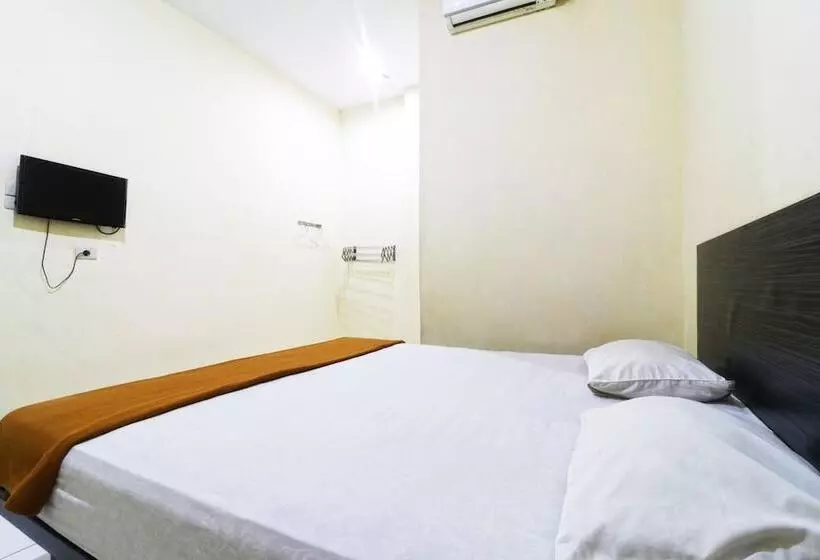 ペンション Guest House Taman Sari Syariah