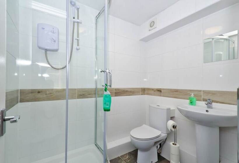 펜션 Harlinger Lodge Annexe