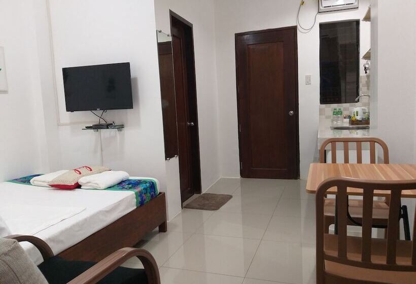 Pensjonat Lighthouse Apartment And Guest Inn