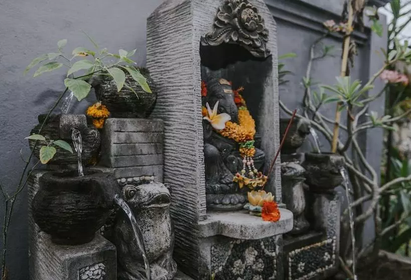 ペンション Nerima Hut Lembongan
