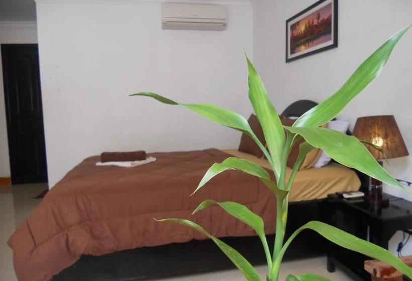 پانسیون Tara Boat Guesthouse