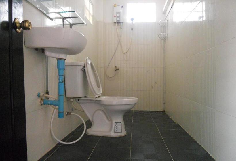 پانسیون Tara Boat Guesthouse