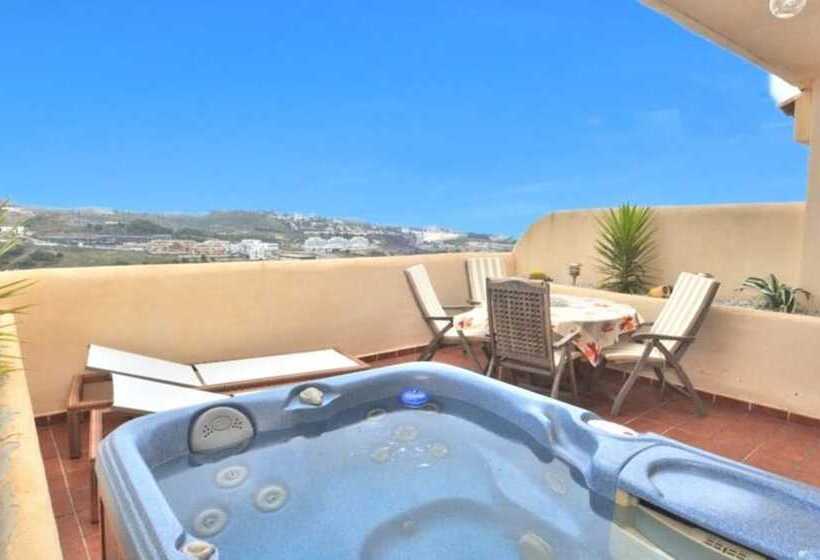 107289   Apartment In Mijas