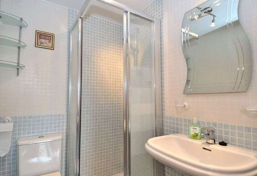 107289   Apartment In Mijas