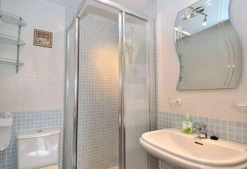 107289   Apartment In Mijas