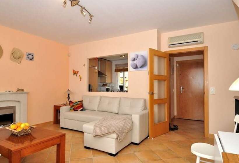 107289   Apartment In Mijas