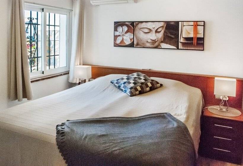 107319   Apartment In Mijas