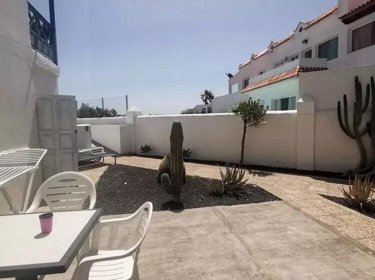 Apartamentos Punta Elena Beach
