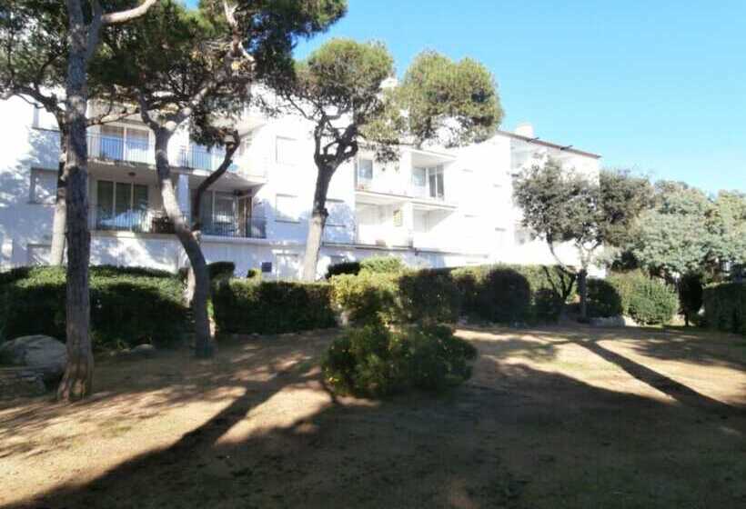 Apartment In Calella De Palafrugell   104297 By Mo Rentals