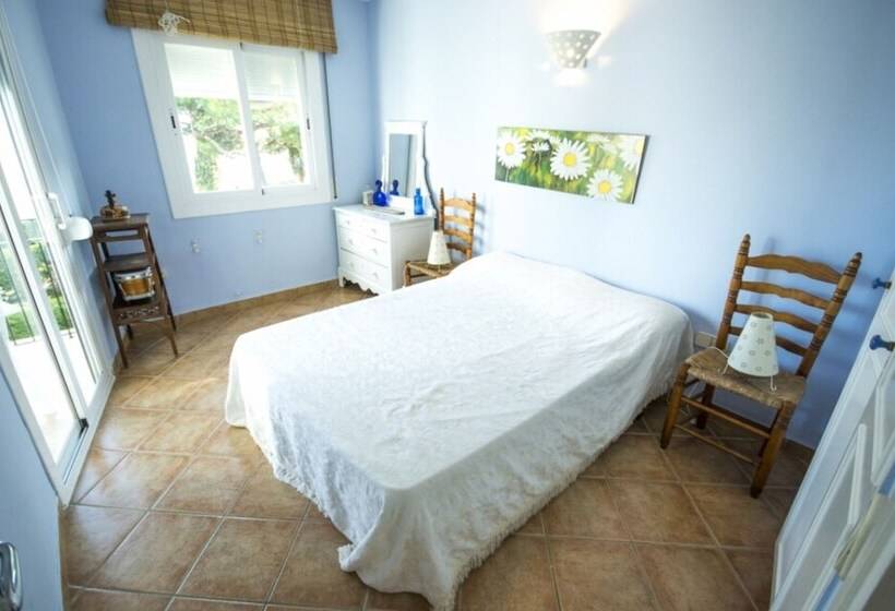 Apartment In Calella De Palafrugell   104297 By Mo Rentals