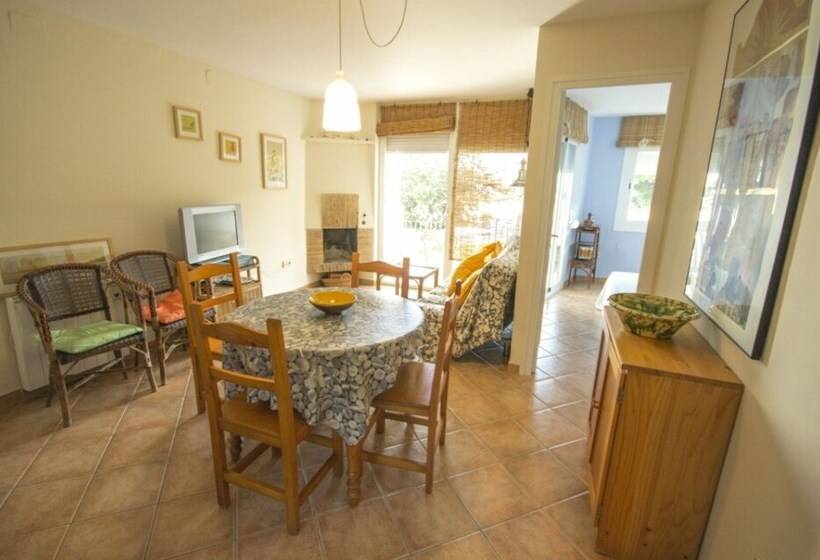 Apartment In Calella De Palafrugell   104297 By Mo Rentals