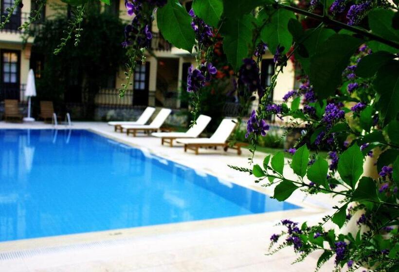 تختخواب و صبحانه Görkem Apart Otel