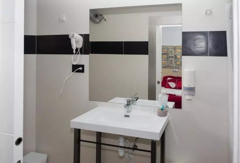 Hostal Boutique Luna De Gavín