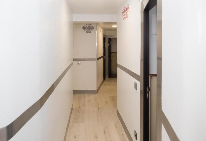 Hostal Boutique Luna De Gavín