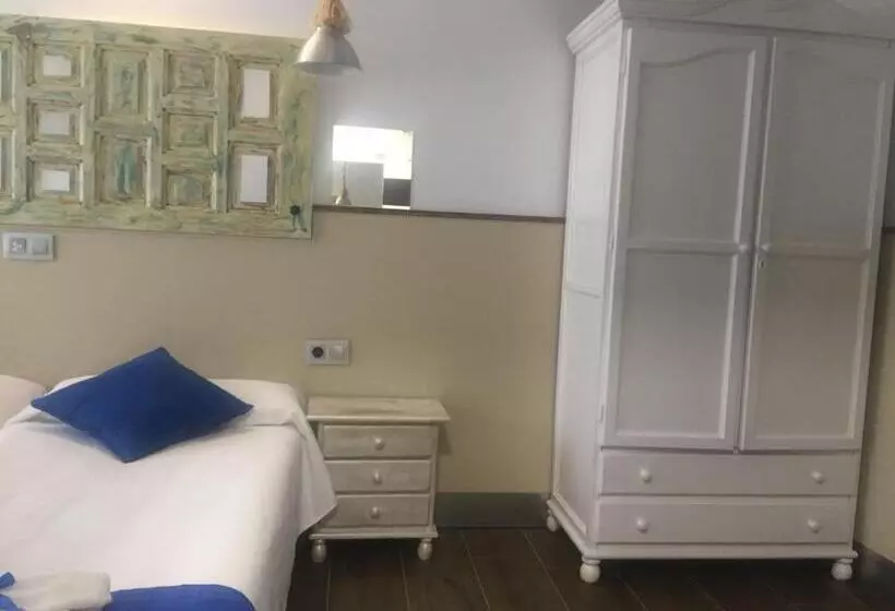 Hostal Boutique Luna De Gavín