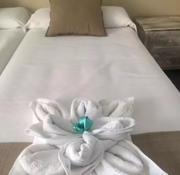 Hostal Boutique Luna De Gavín