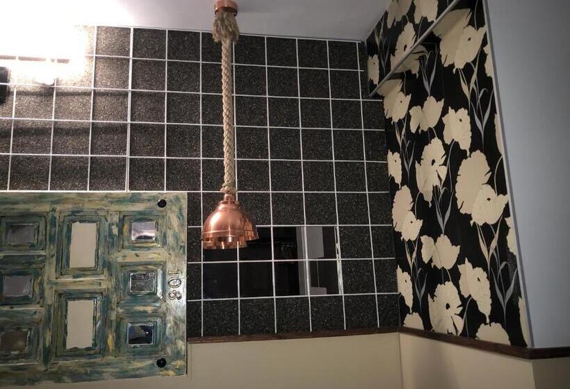 Hostal Boutique Luna De Gavín