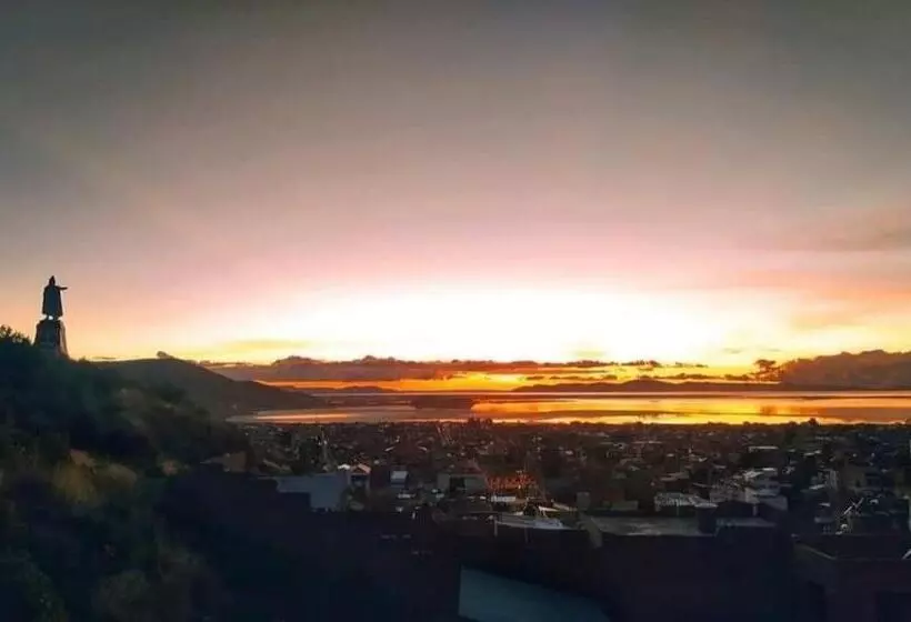 ホテル Puno Andenes Suite