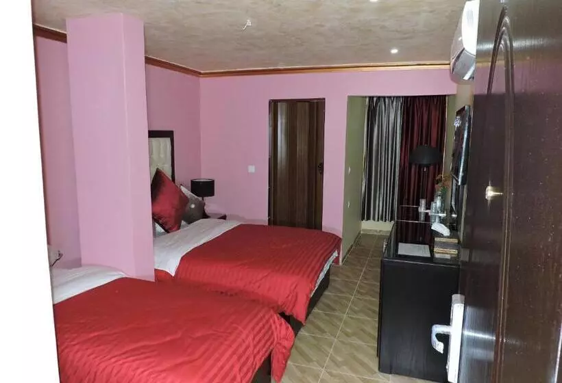 هتل Valentine Inn Luxury