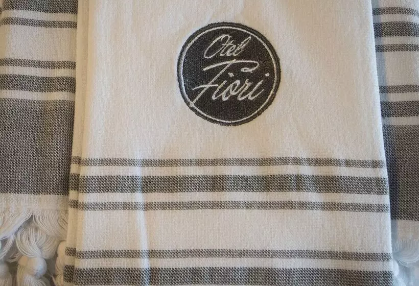 Otel Fiori   Urla