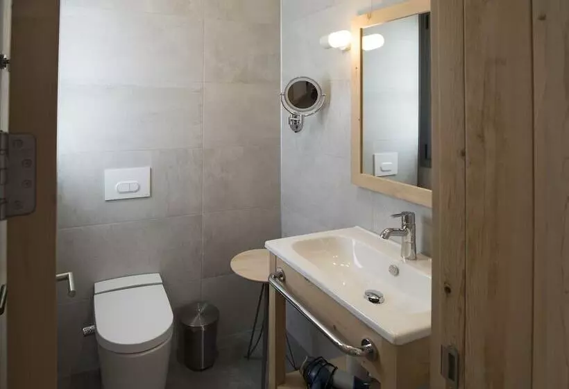 Otel Fiori   Urla