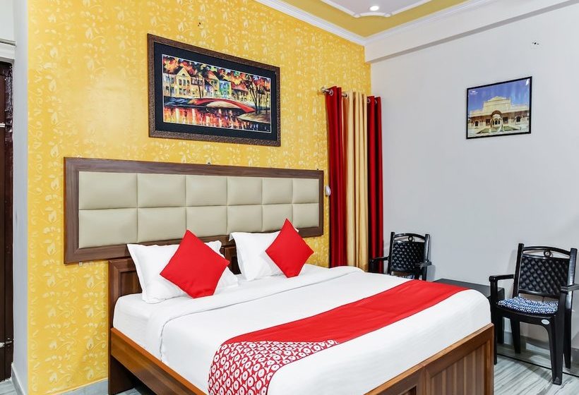 ペンション Michaels Homestay By Oyo Rooms