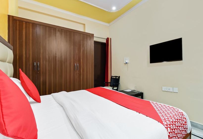 ペンション Michaels Homestay By Oyo Rooms