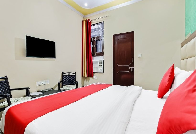 ペンション Michaels Homestay By Oyo Rooms