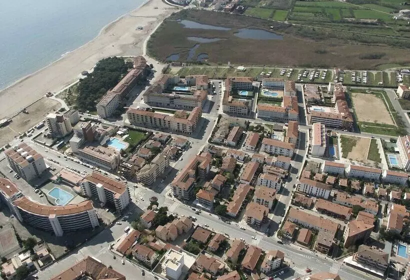 Apartamentos Rocamaura I