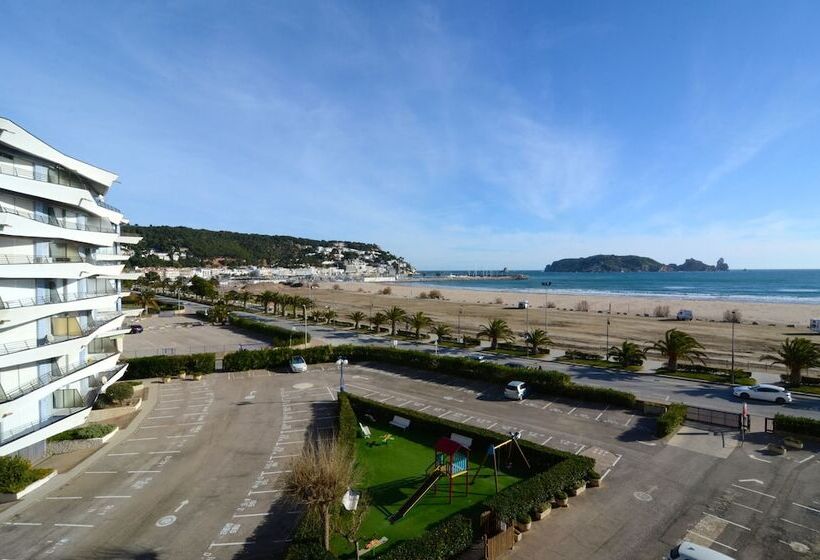 Apartamentos Rocamaura I