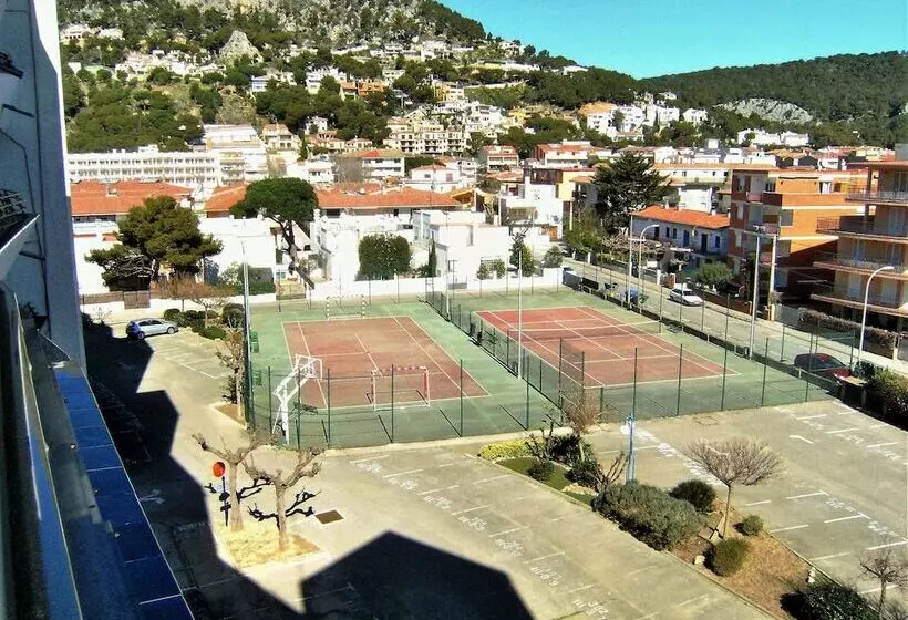 Apartamentos Rocamaura I