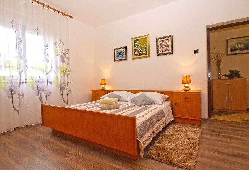 Apartment Luciano 1540