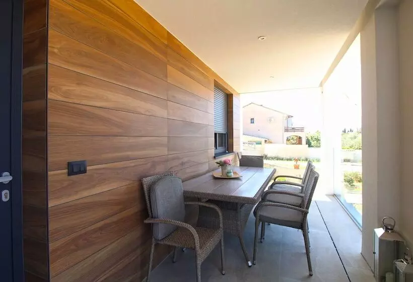 Apartment Dragana 1490