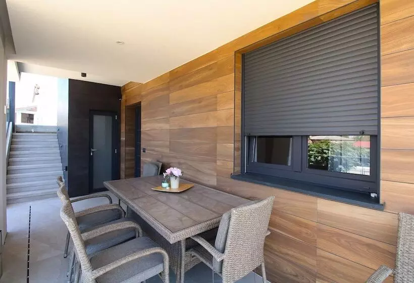 Apartment Dragana 1490