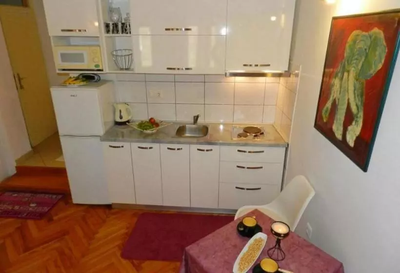 Apartments Jadranka