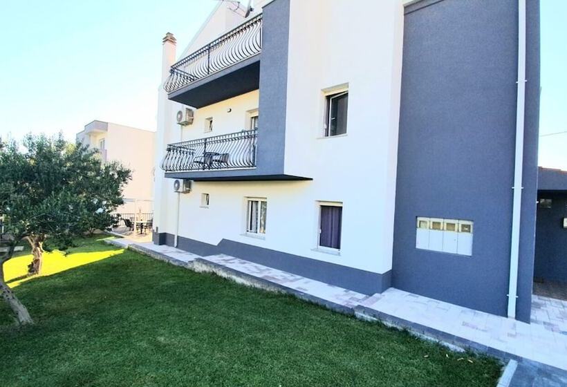 Filip   Sea View   A1