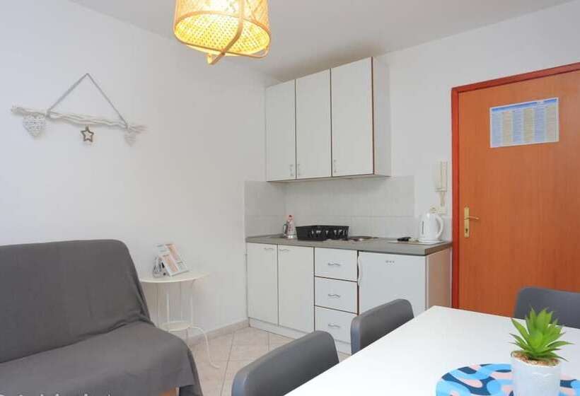 Filip   Sea View   A1