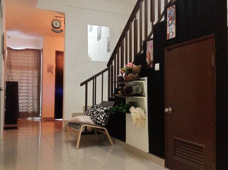 بنسيون Gosh Desaru Bed Space