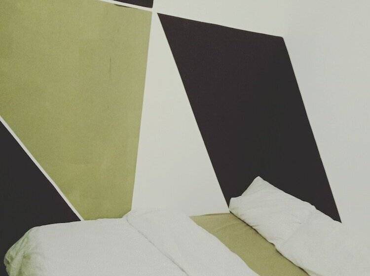 بنسيون Gosh Desaru Bed Space